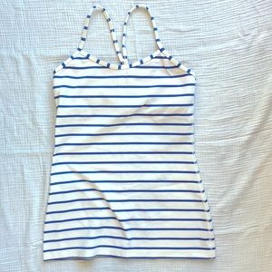 Lululemon power Y tank built-in-bra